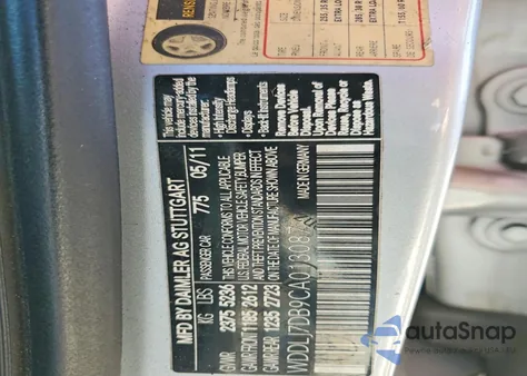 2012 Mercedes-Benz Cls 550 z USA, uszkodzony, nr VIN WDDLJ7DB9CA013087